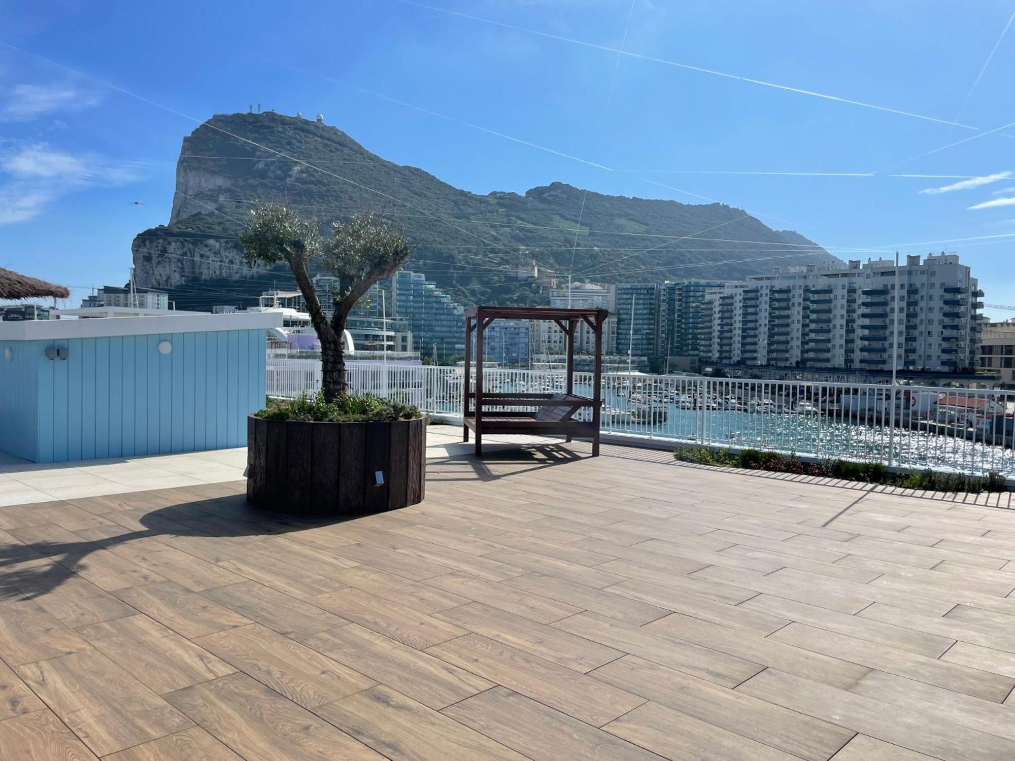 Deluxe Marina View Seafront Gibraltar Stay Exterior foto